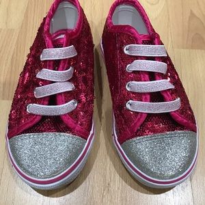 Pink kids shoes